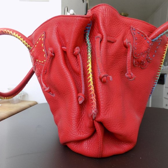 TOTO SHOULDER BAG RED WITH RAINBOW STITCHING & BUTTERFLY EMBELLISHMENT - Picture 4 of 8